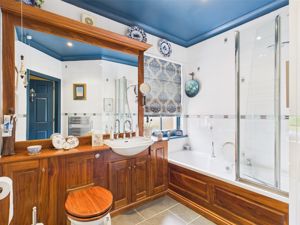 Photo 15- click for photo gallery